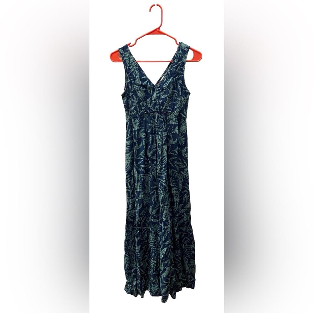 Tropical Botanical Sleeveless Blue/Light Blue Maxi Dress